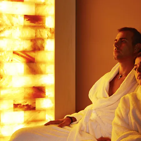 Hotel The Building 4*