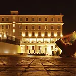 Hotell The Building Rom