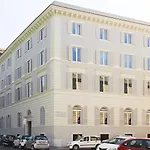 The Building Hotell Rom