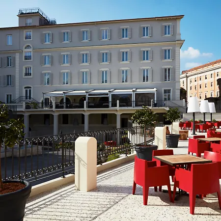 The Building Hotel Rome