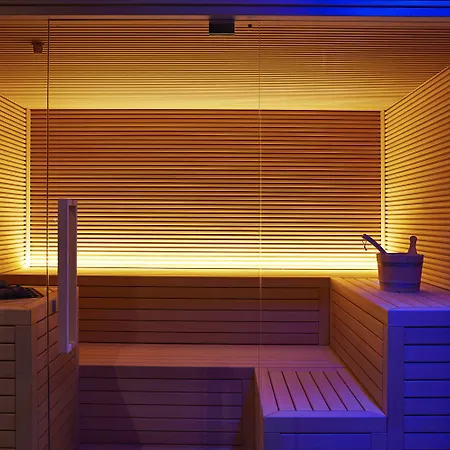 ザ ビルディング ホテル