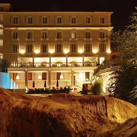 The Building 4* Rome