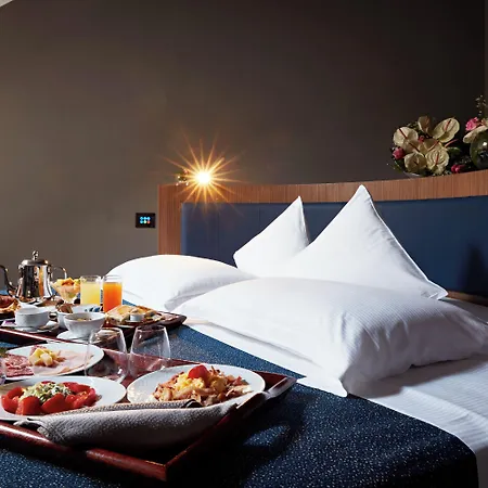 ホテル ザ ビルディング 4*