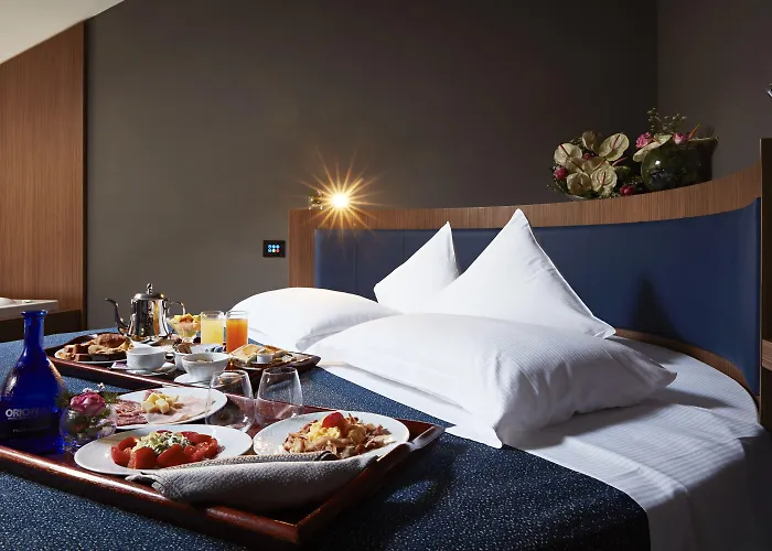 Hotell The Building 4*