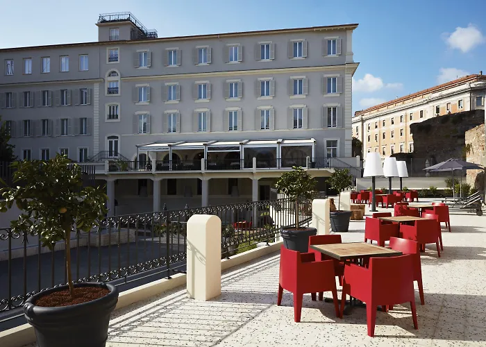 The Building Hotell 4*