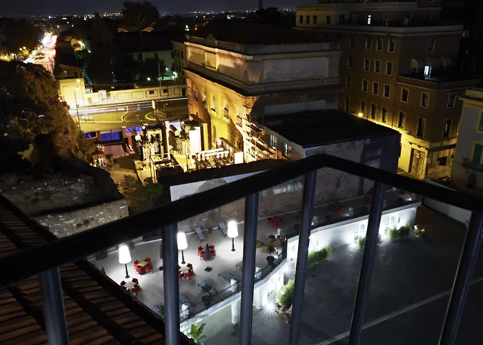 The Building Hotell Rom