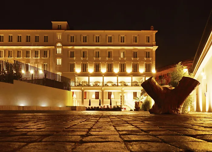 Hotell The Building Rom