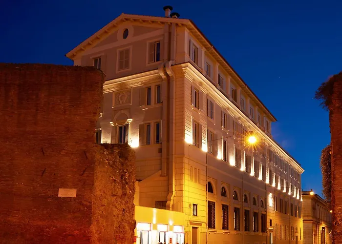 The Building Hotell Rom