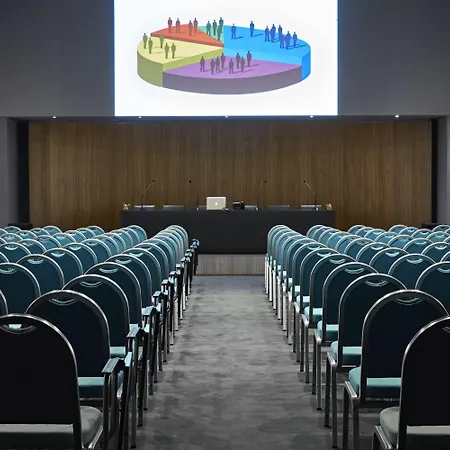 The Building מלון 4*